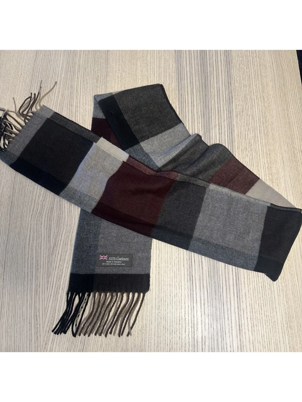 100% Cashmere Scarf Plaid Made in Scotland Gray Maroon Herringbone Fringe
